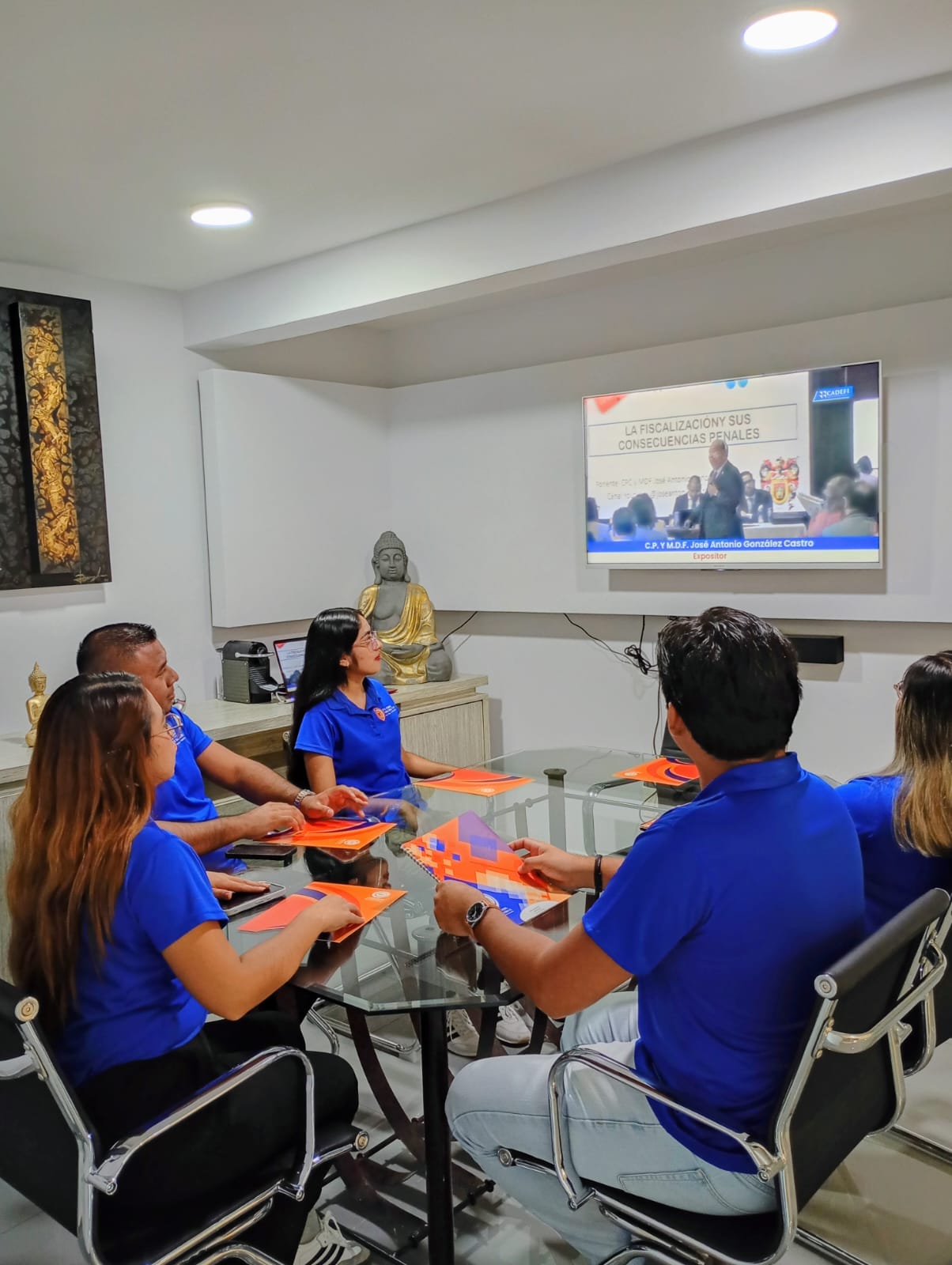 Nuestros profesionales actualizan sus conocimientos